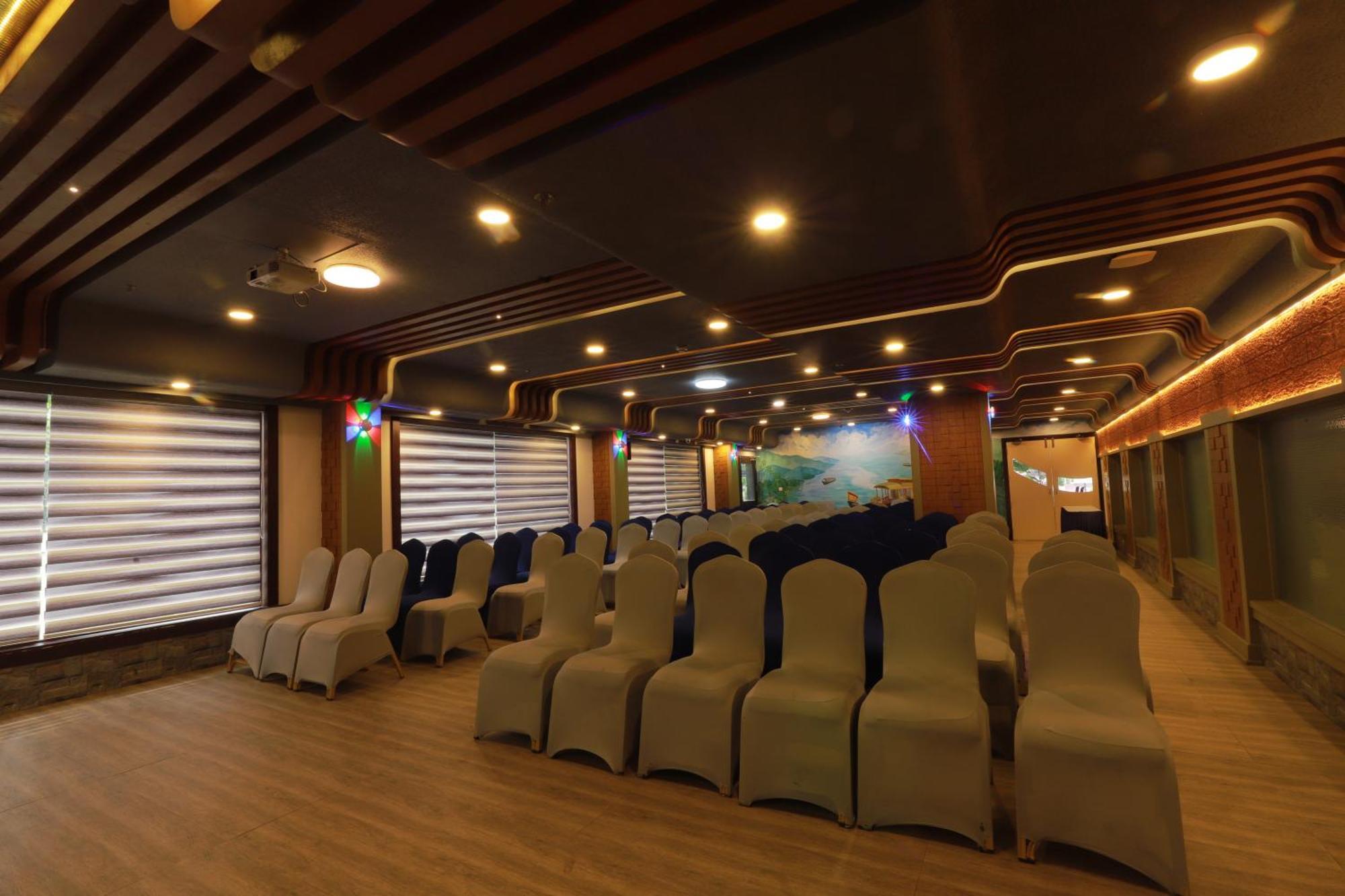 Bhavanam Regency Guruvayoor Guruvāyūr Exterior foto