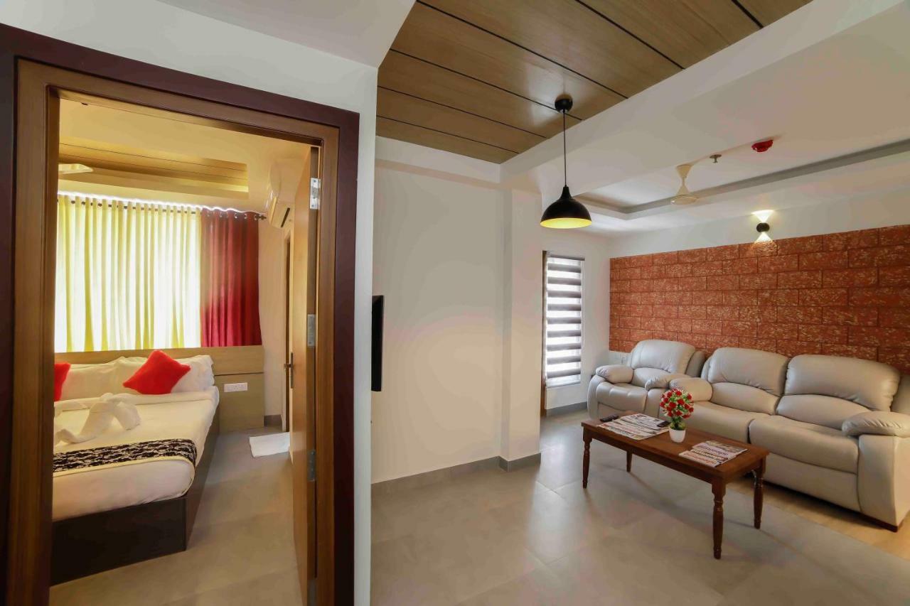 Bhavanam Regency Guruvayoor Guruvāyūr Exterior foto