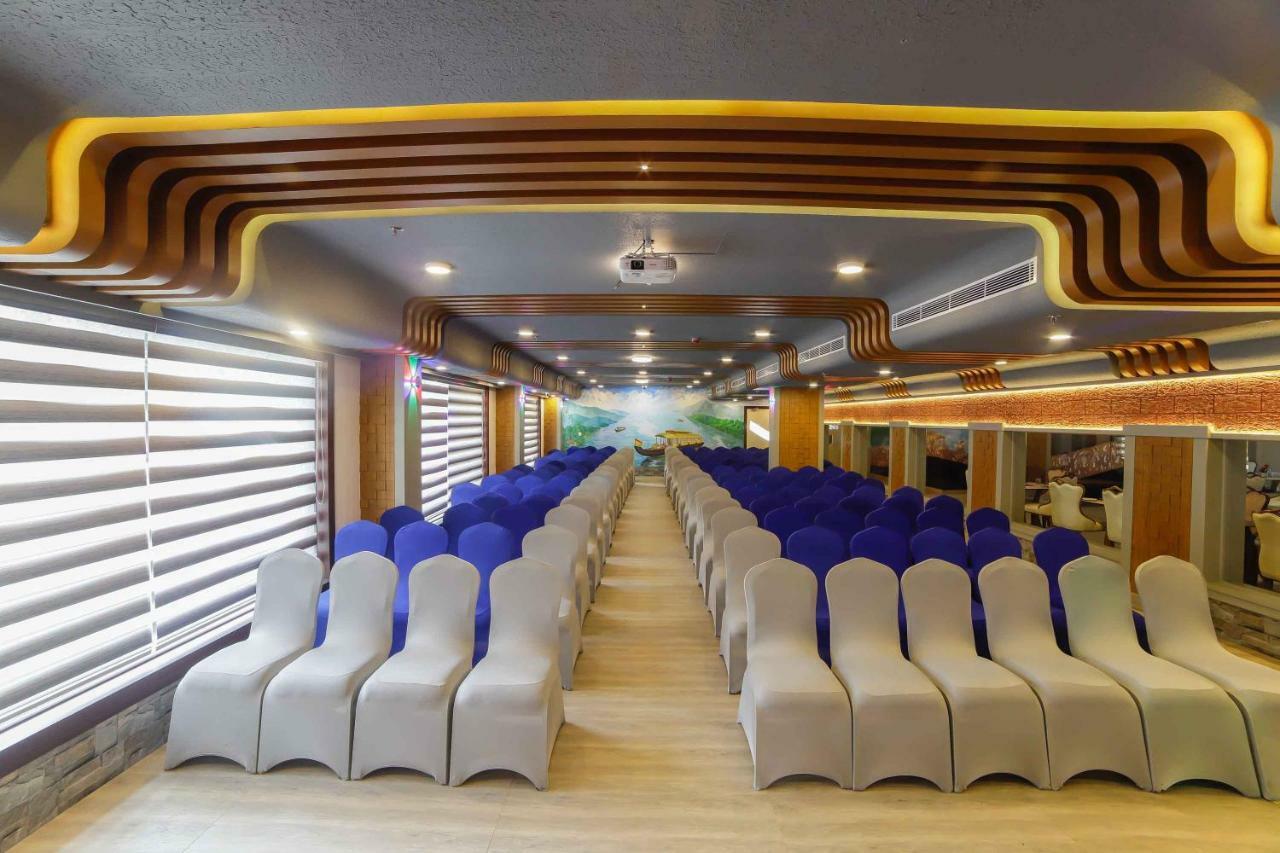 Bhavanam Regency Guruvayoor Guruvāyūr Exterior foto